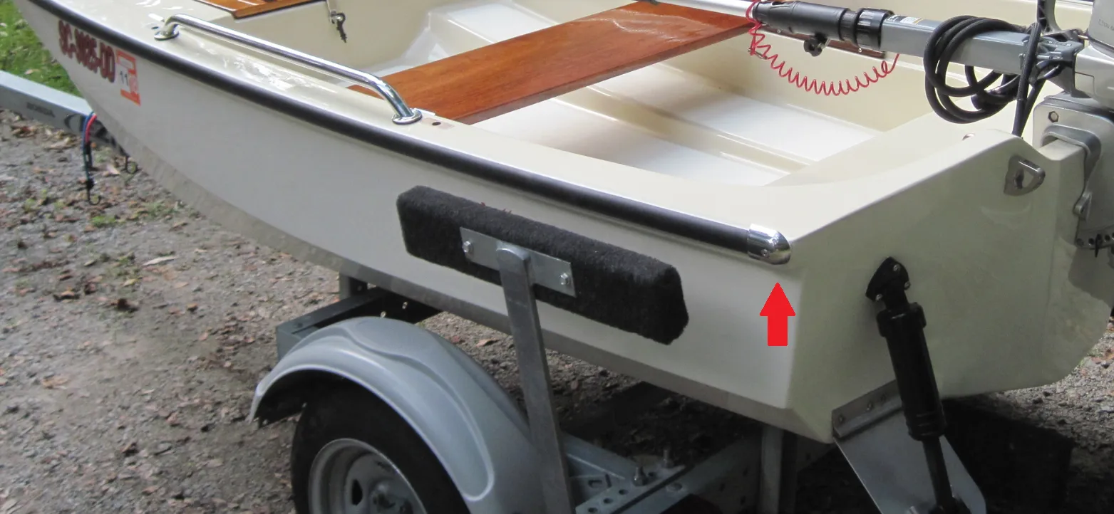 Boston Whaler 316 Stainless Rub Rail End Caps (Pair) - Classic 9'-17' Hull