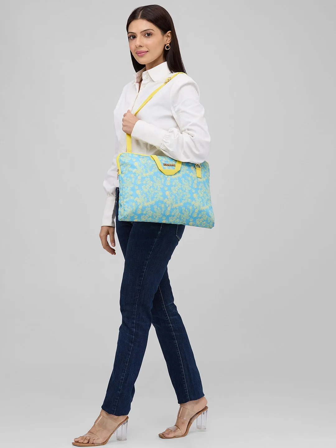 Caprese Chrysan Laptop Large Light Blue