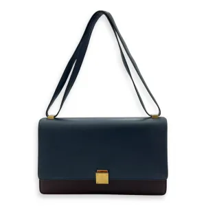 Case Flap Medium Shoulder bag in Calfskin, Gold Hardware