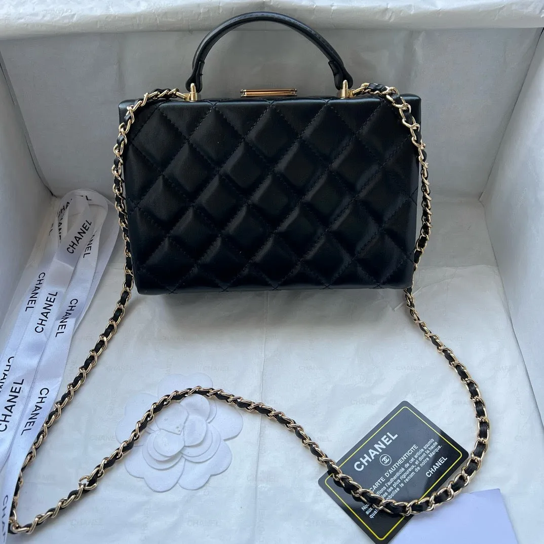 CC1061 Small Box Bag / 4.9 x 7.1 x 2.6in