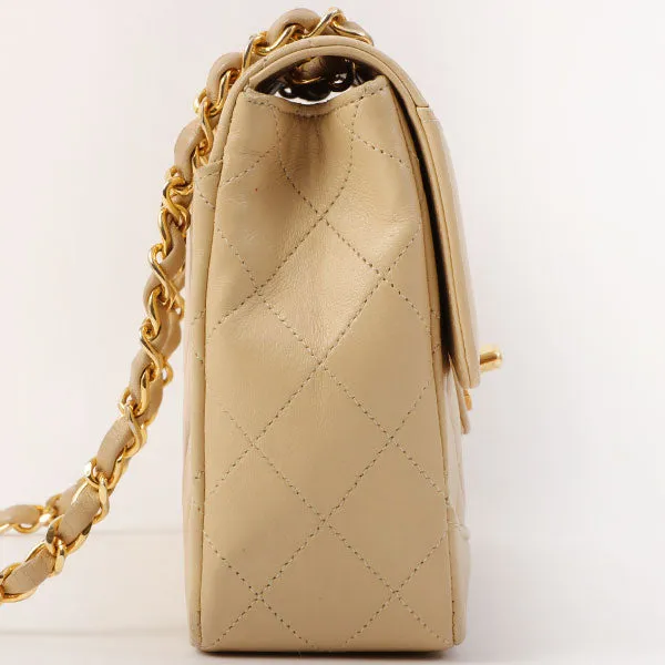 Chanel Around 1990 Made Design Flap Chain Bag With Pouch Beige