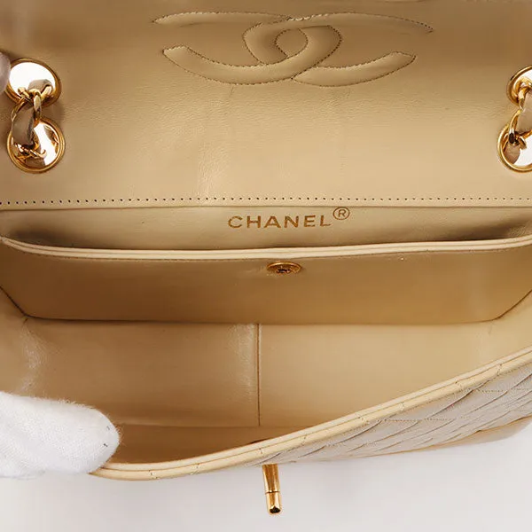 Chanel Around 1990 Made Design Flap Chain Bag With Pouch Beige