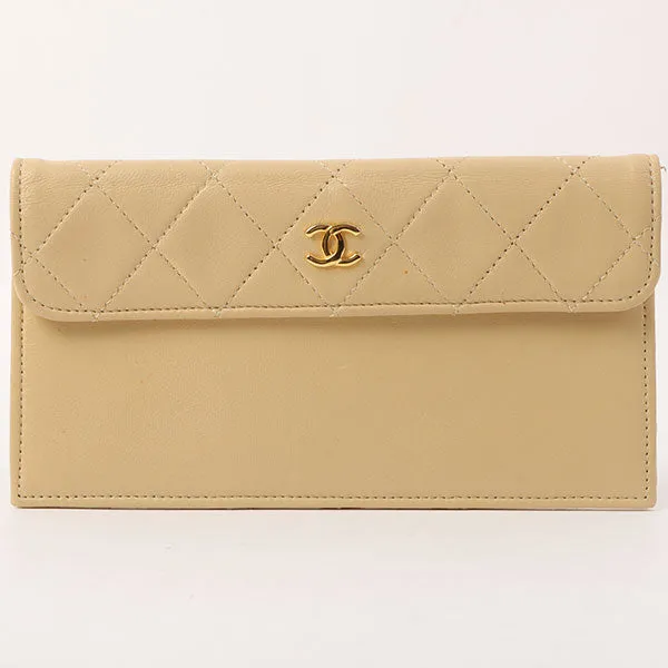 Chanel Around 1990 Made Design Flap Chain Bag With Pouch Beige