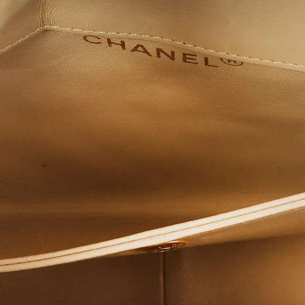 Chanel Around 1990 Made Design Flap Chain Bag With Pouch Beige