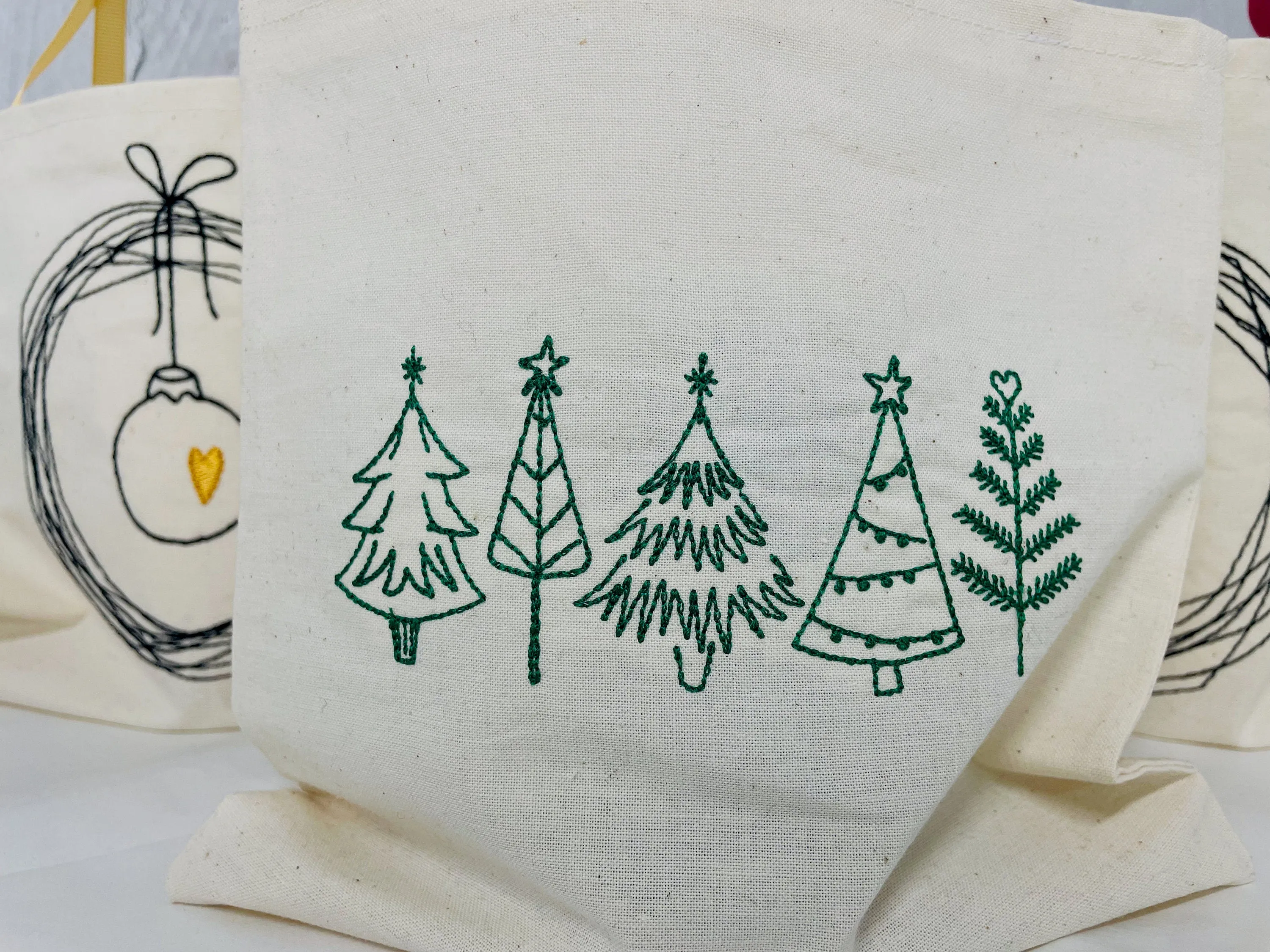 christmas tree gift bags