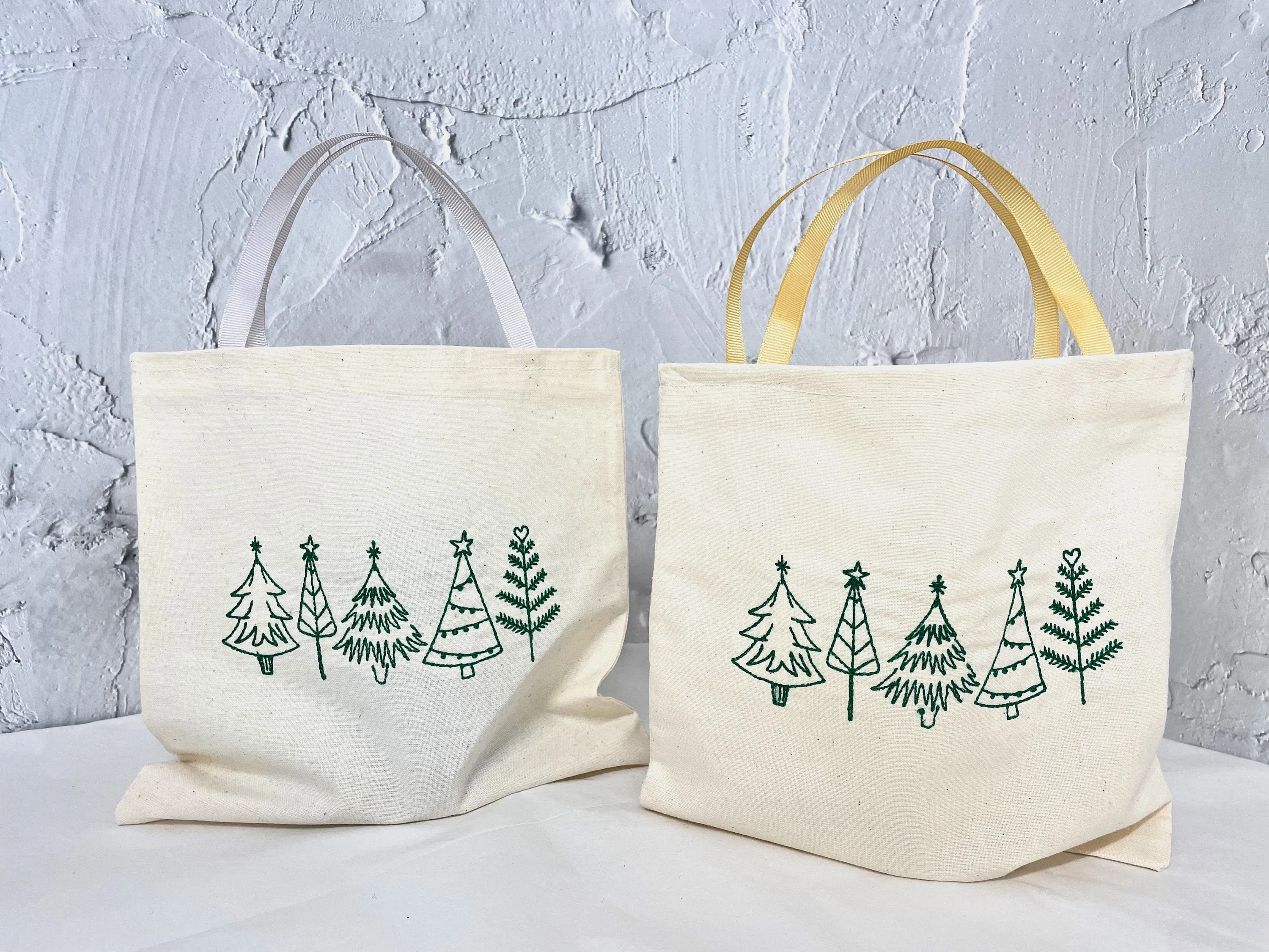 christmas tree gift bags