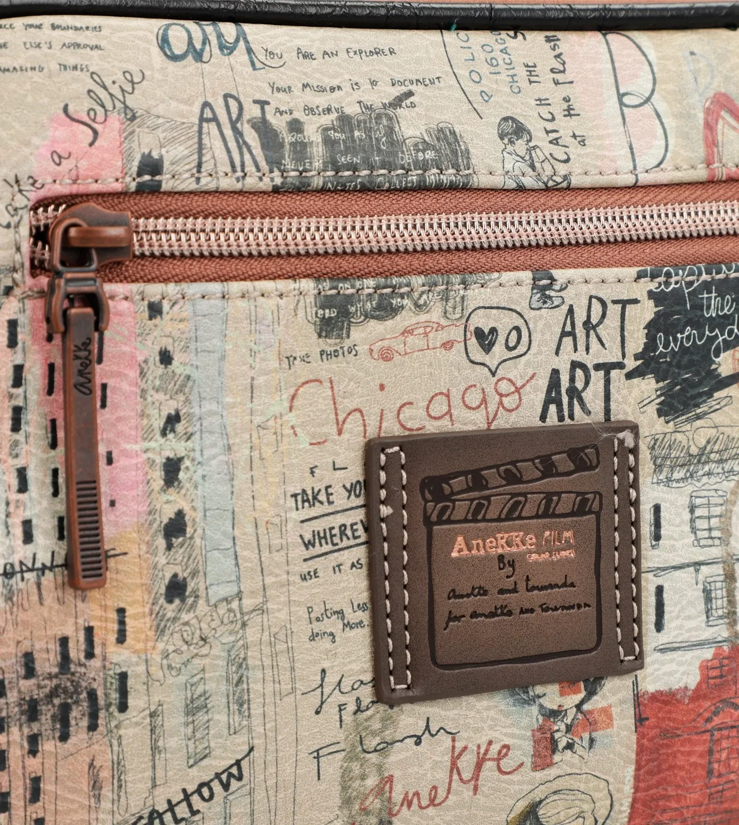 City Moments rectangular crossbody bag