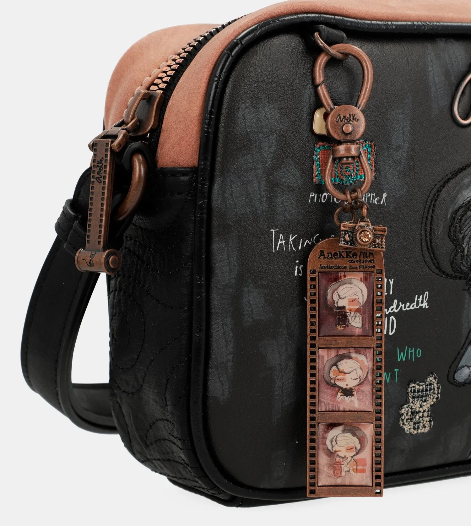 City Moments rectangular crossbody bag