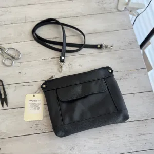 Crossbody Clutch in Black Smooth, Onyx