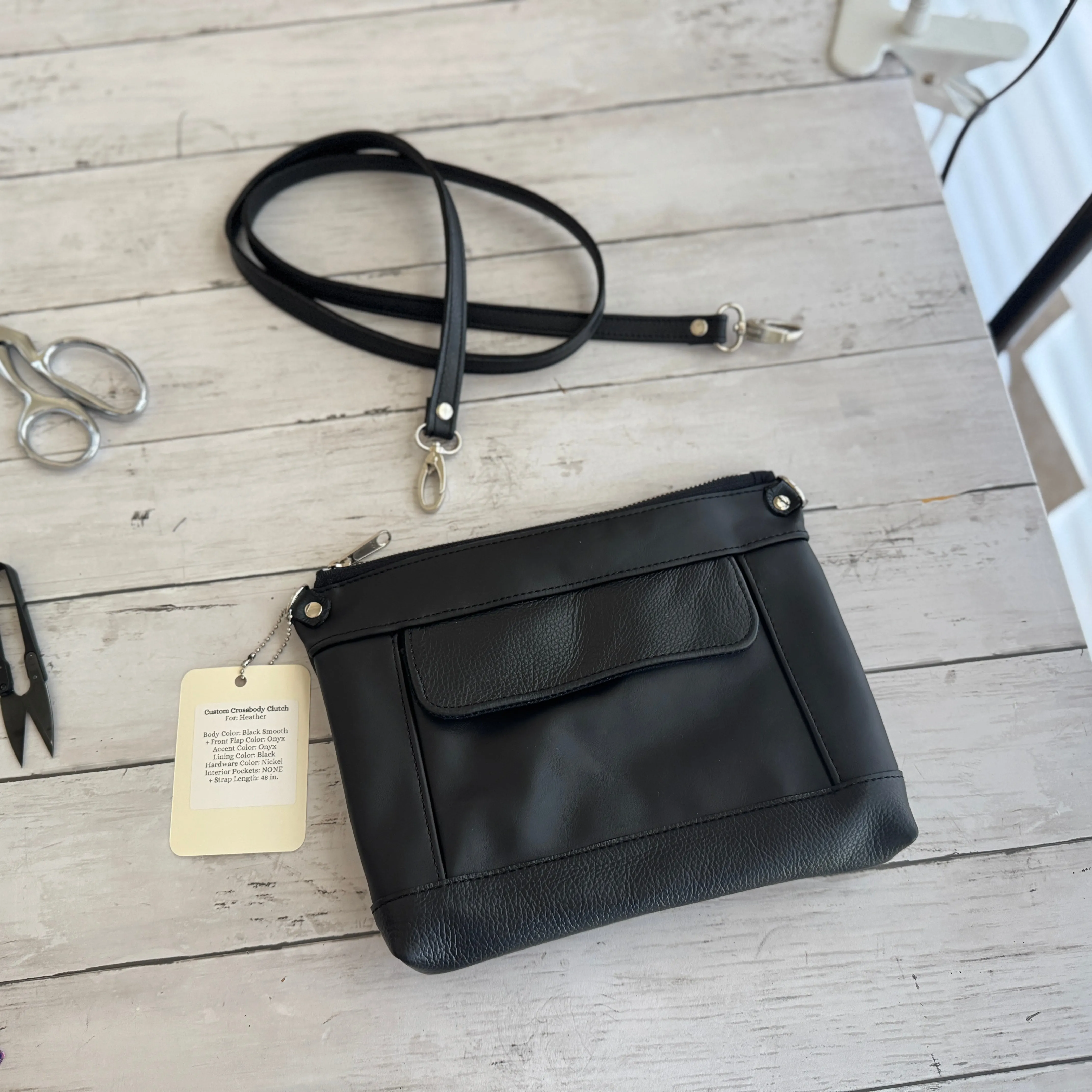 Crossbody Clutch in Black Smooth, Onyx
