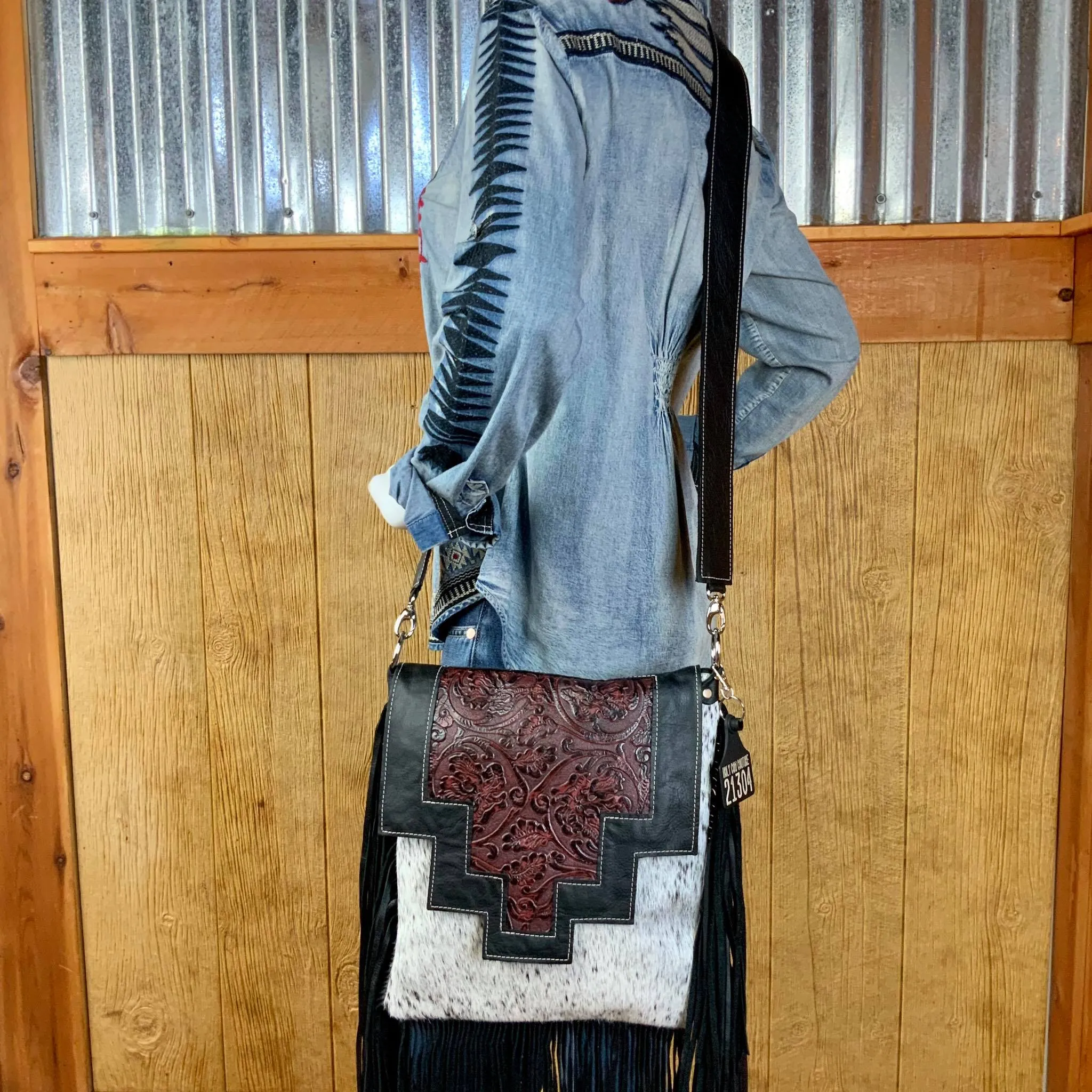 Crossbody with Flap - #21304