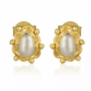 Dainty Minimalist 22k Gold Plated Freshwater Pearl Stud Earrings