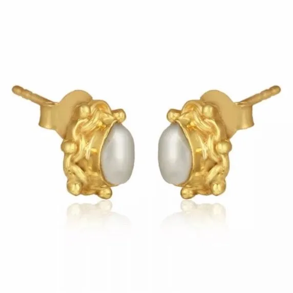 Dainty Minimalist 22k Gold Plated Freshwater Pearl Stud Earrings