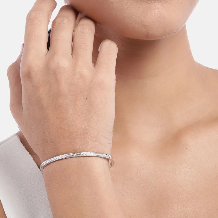 Dazzling 925 Sterling Silver Bracelet