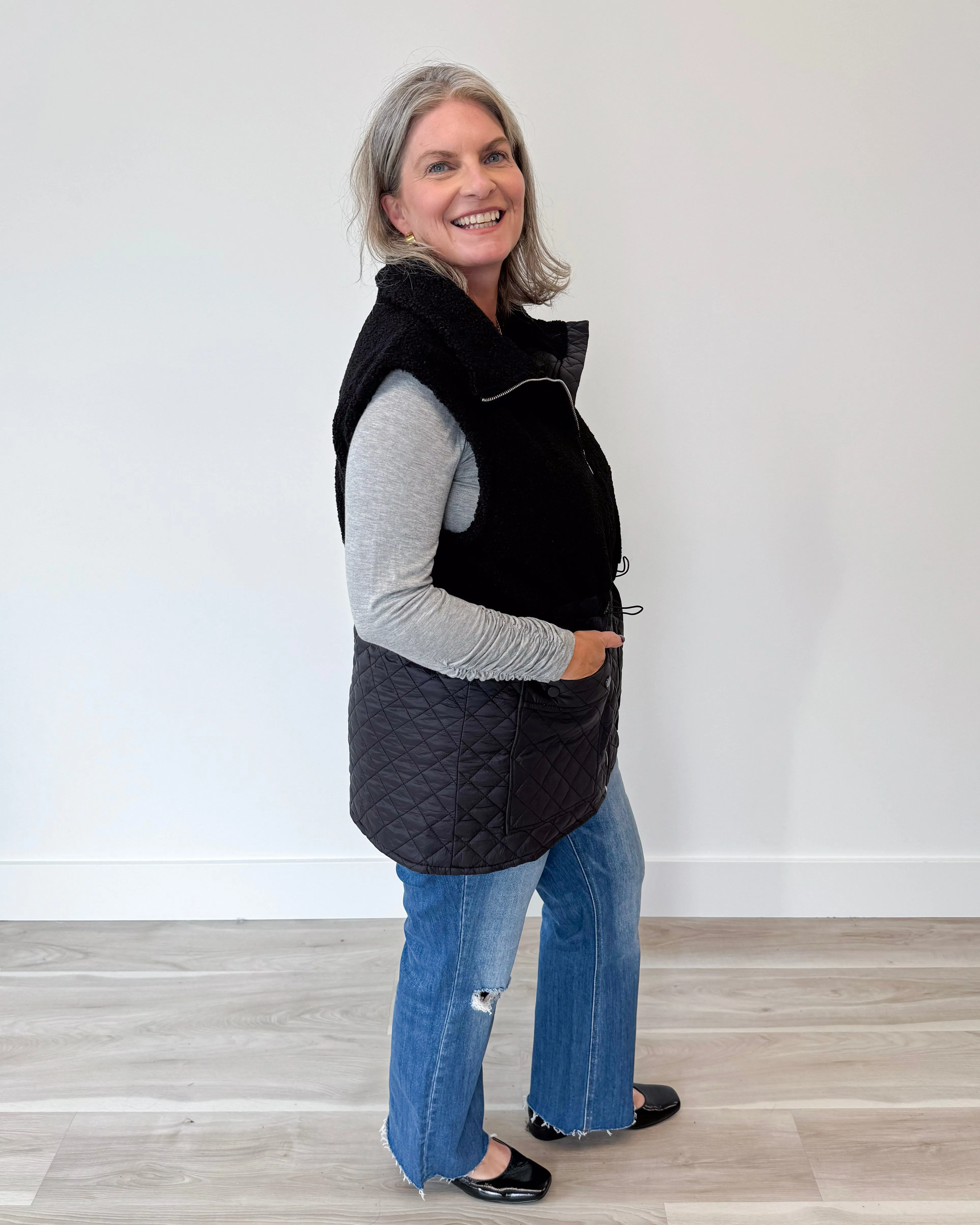 Ease My Mind Vest Curvy