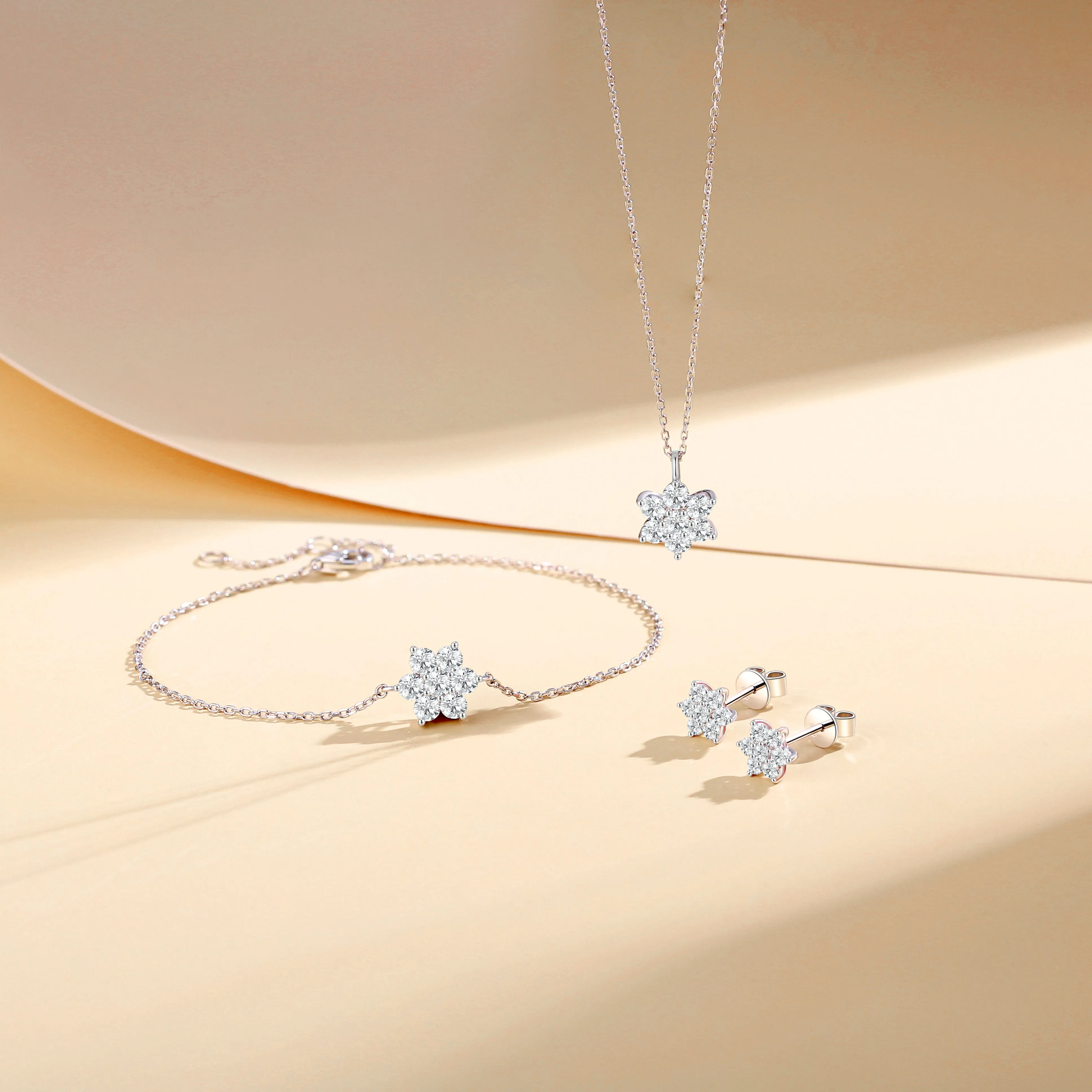 FANCIME Moissanite Flower Stud 14K White Gold Earrings