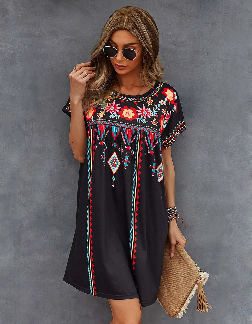 Floral Print Round Neck Short Sleeve Loose Short Dresses