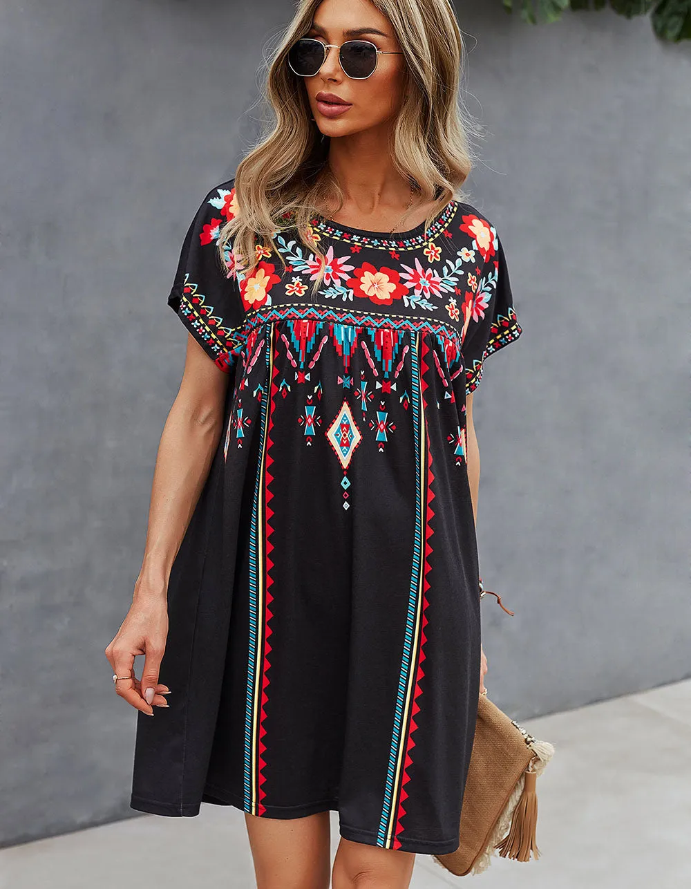 Floral Print Round Neck Short Sleeve Loose Short Dresses