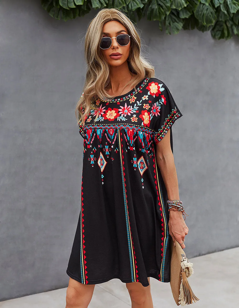 Floral Print Round Neck Short Sleeve Loose Short Dresses