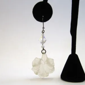 Frosted Lucite Plastic Hibiscus Floral Drop Pierced Earrings