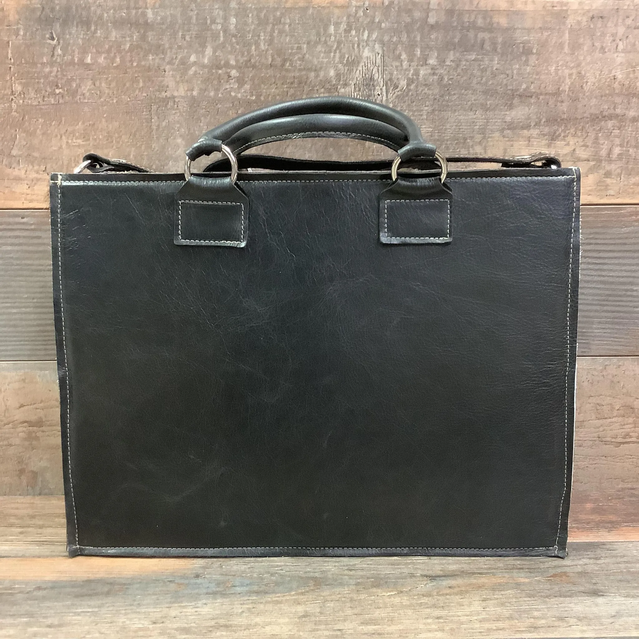 Get Outta Town Tote - #24105