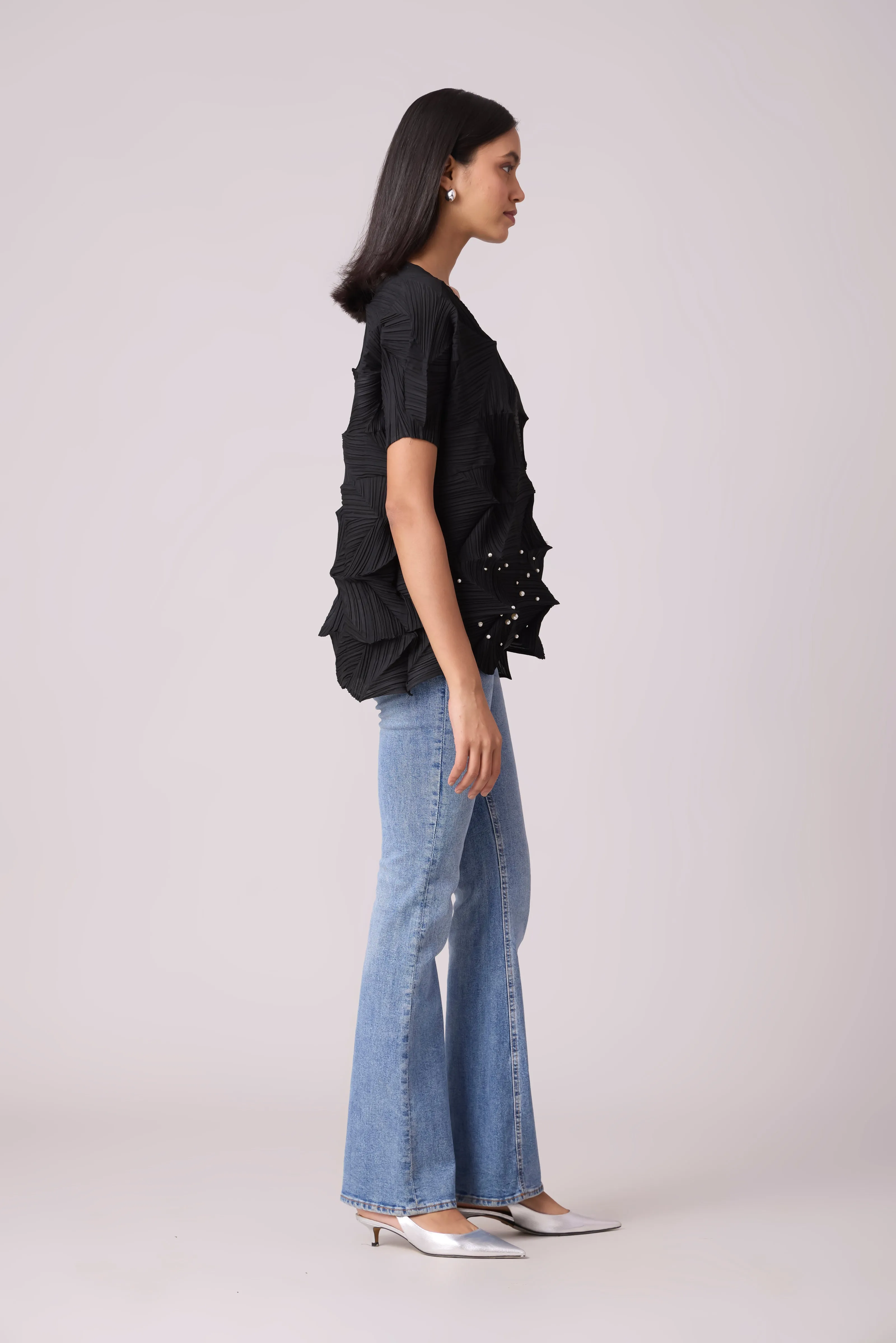 Gia 3D Pearled Top - Black