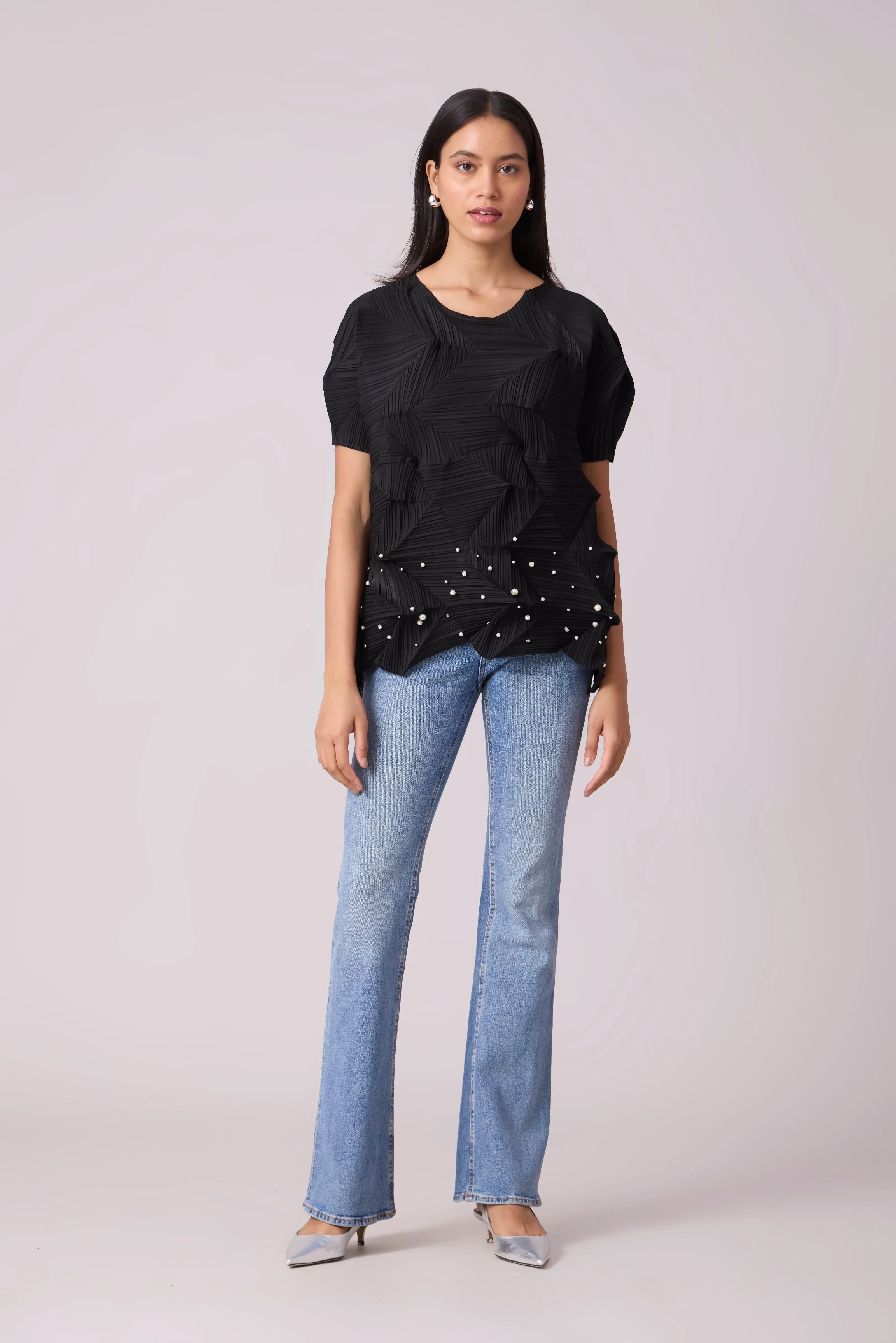 Gia 3D Pearled Top - Black