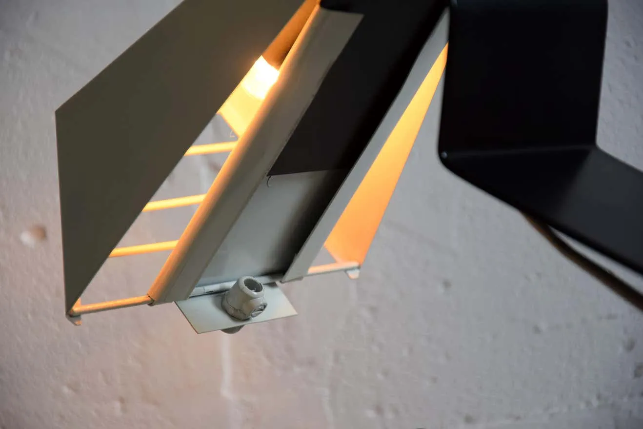 Mid-Century Modern Black and White Table Desk or Nightstand Lamp