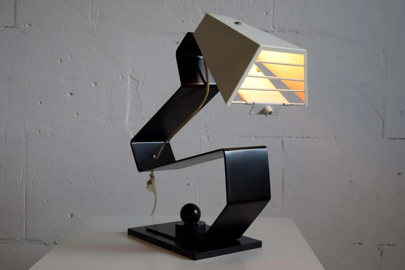 Mid-Century Modern Black and White Table Desk or Nightstand Lamp