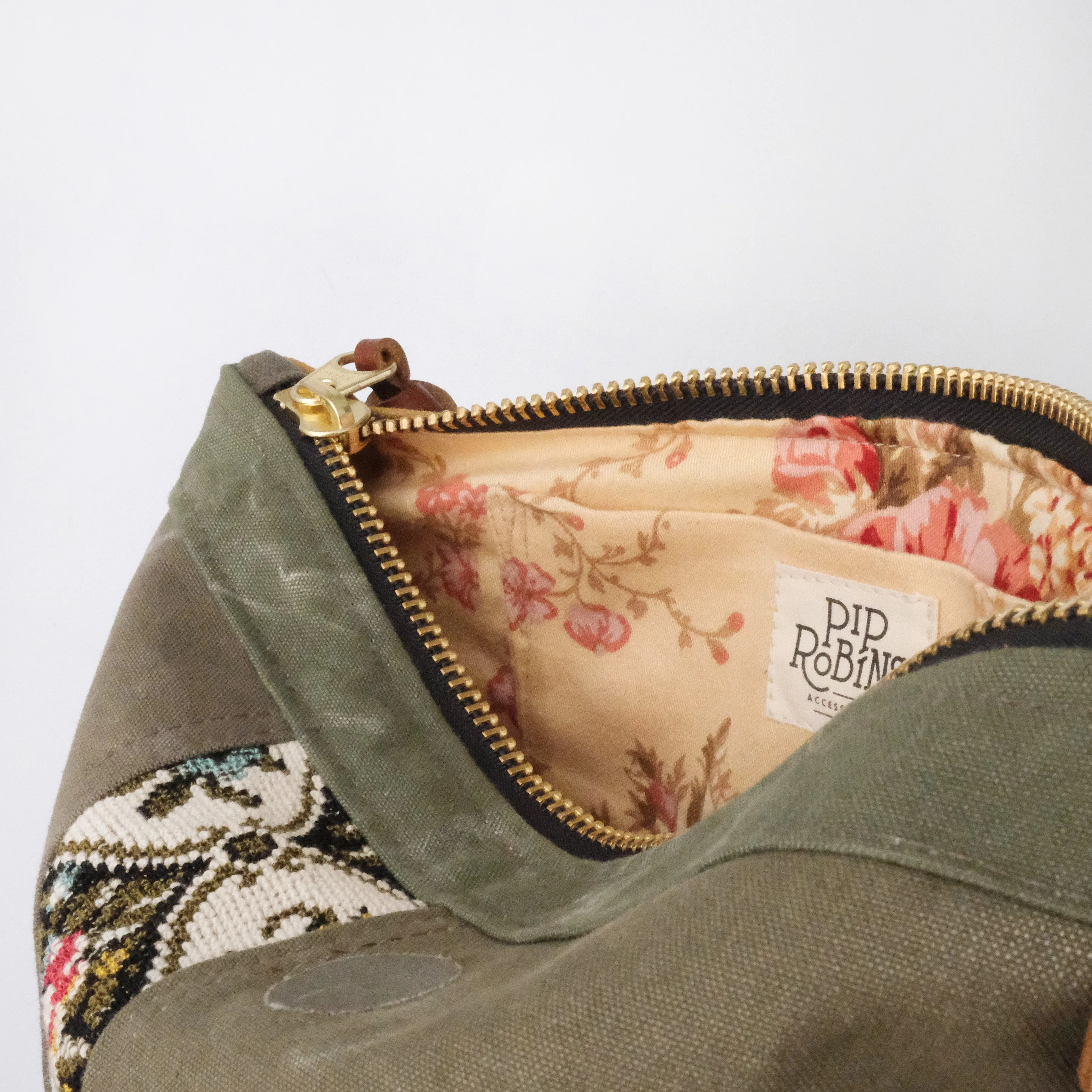 Military Tote No. 94