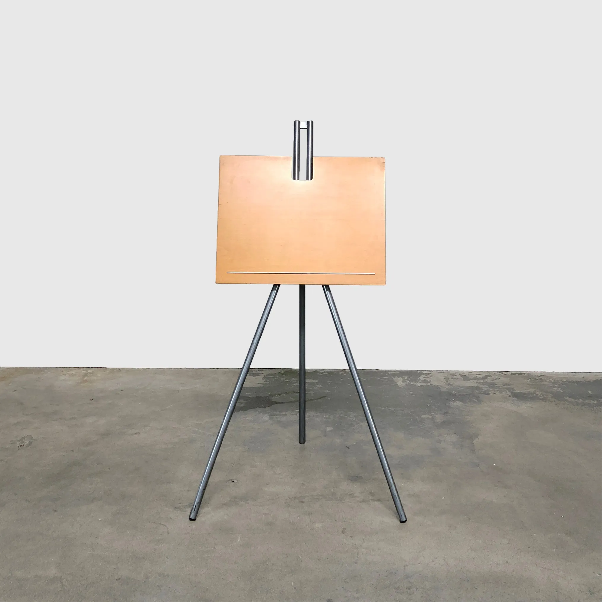 Modern Adjustable Easel