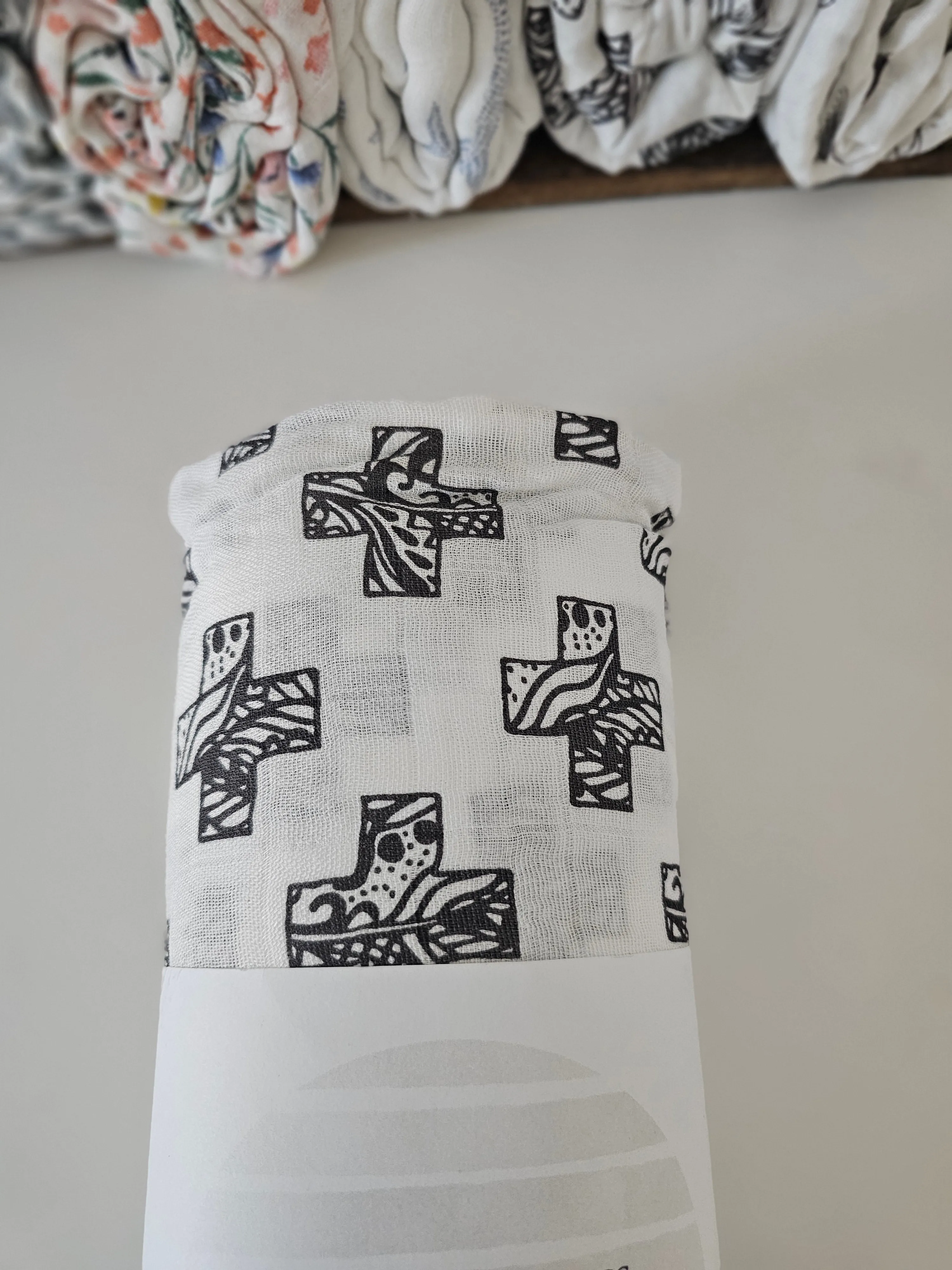 Monochrome Crosses