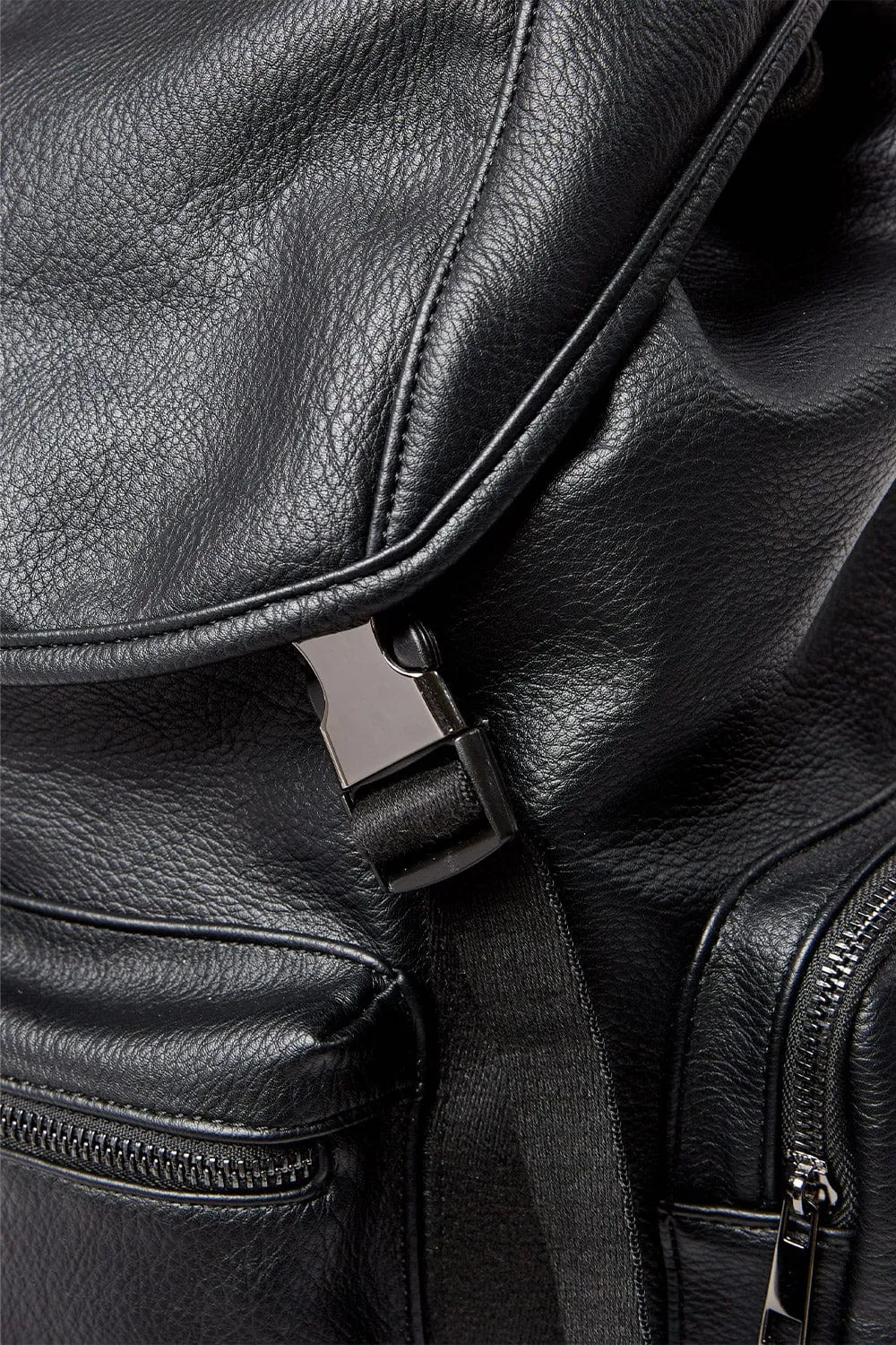 Park Avenue Backpack (Black)