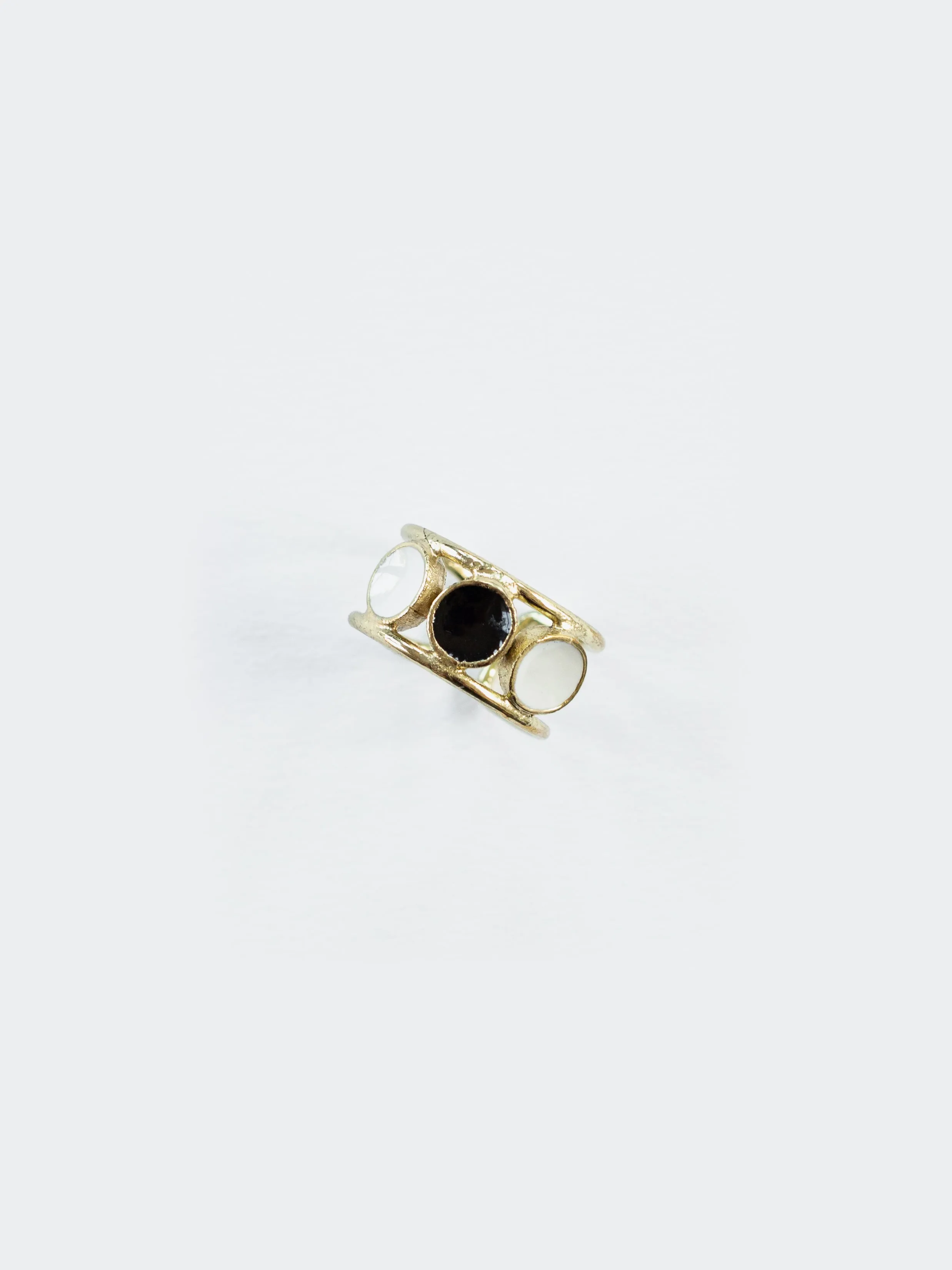 Rainbow Ring - Monochrome