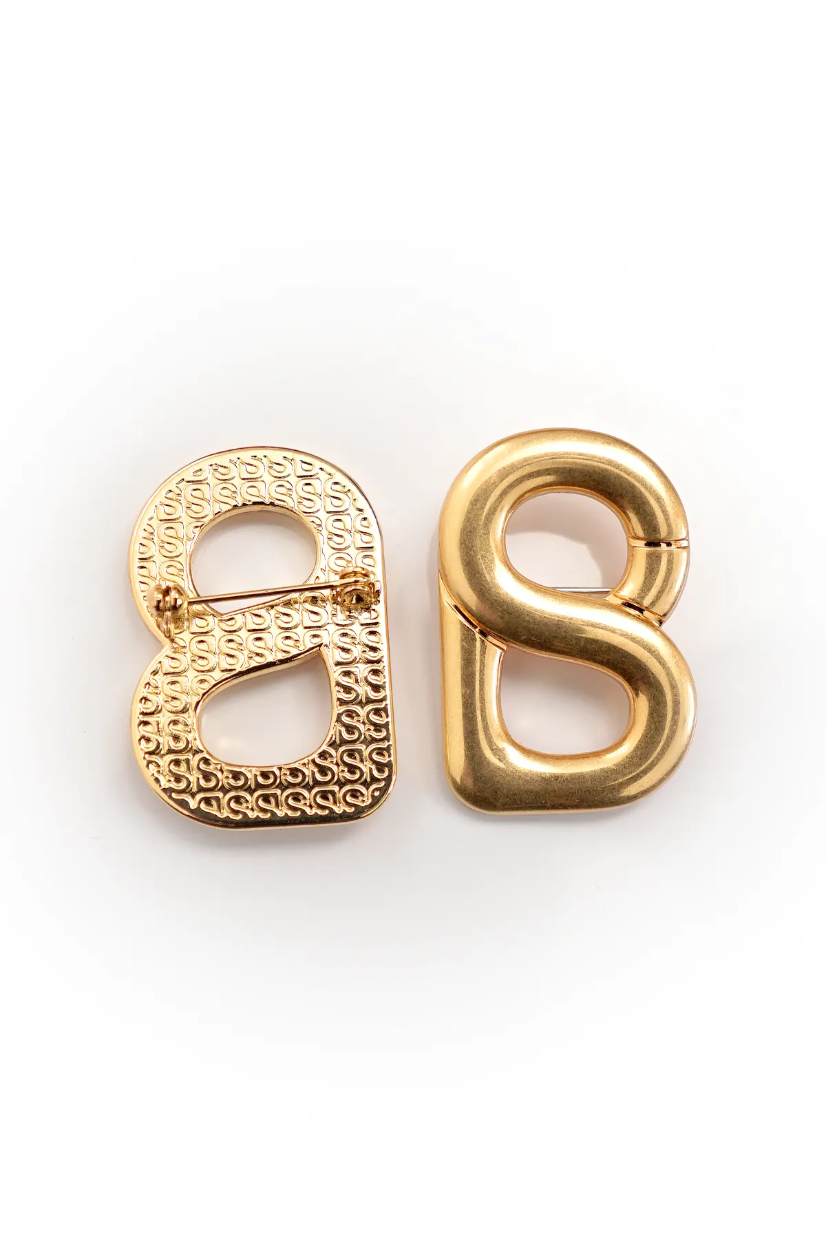 Signature Everyday Brooch - Matte Gold