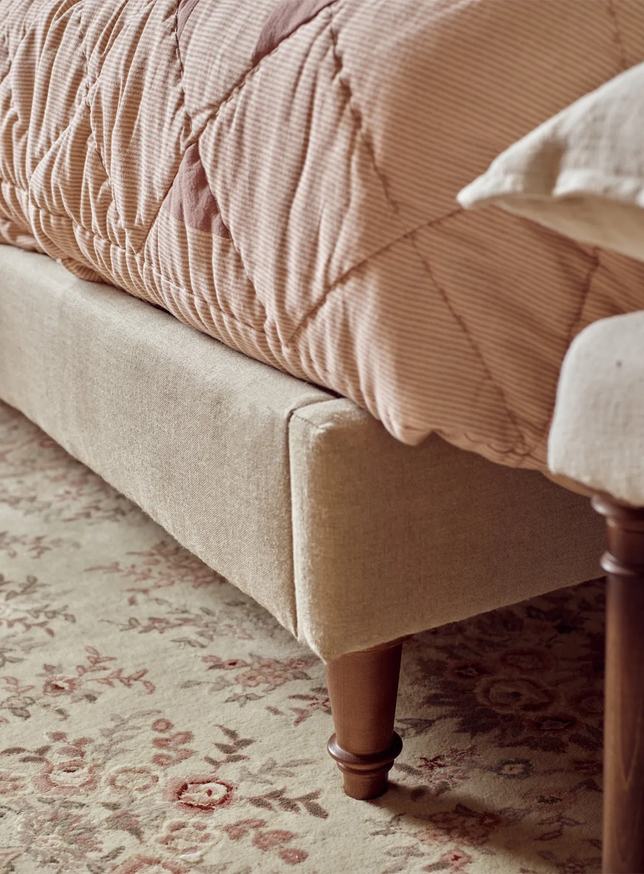 Sloane Bed, Heritage Mole Stripe