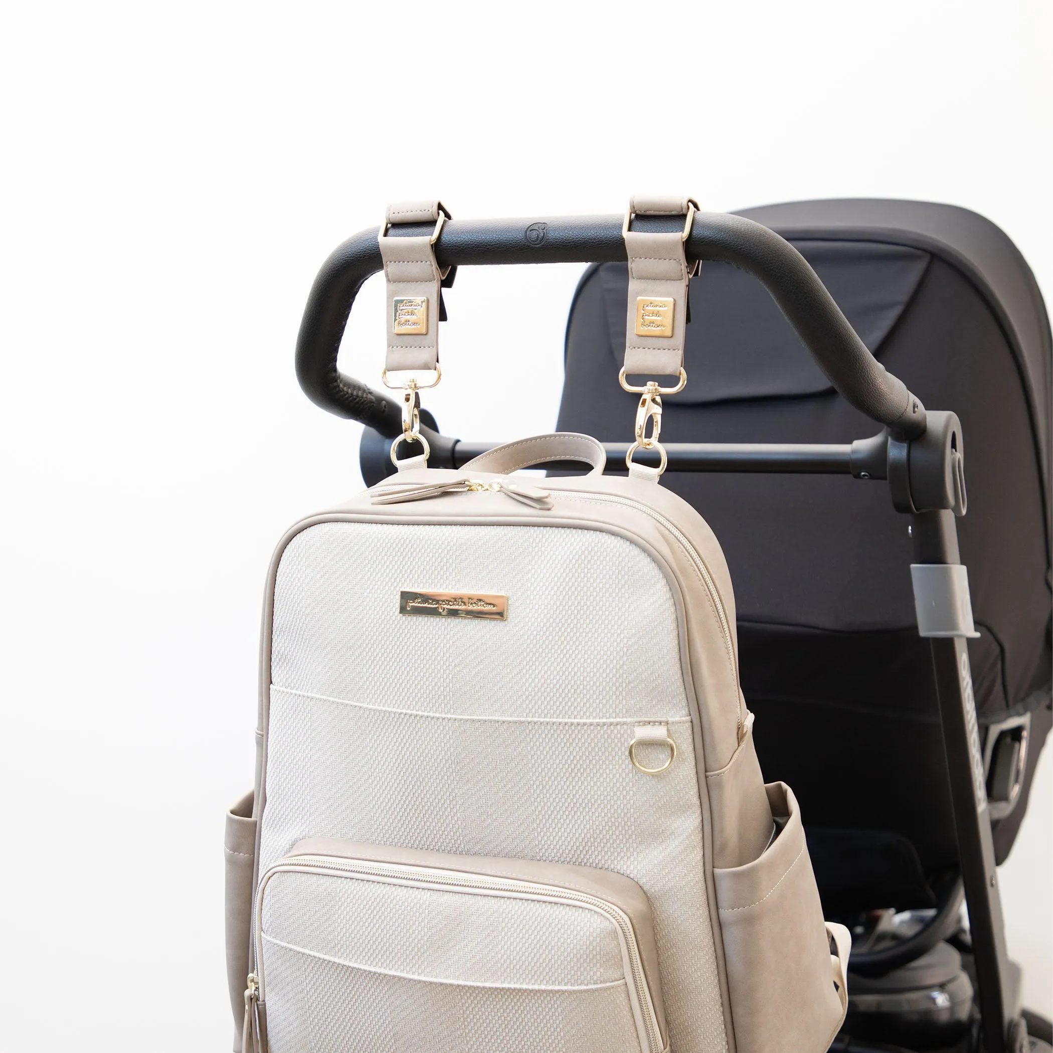 Sync Backpack in Grey Matte Cable Stitch & Accessory Bundle