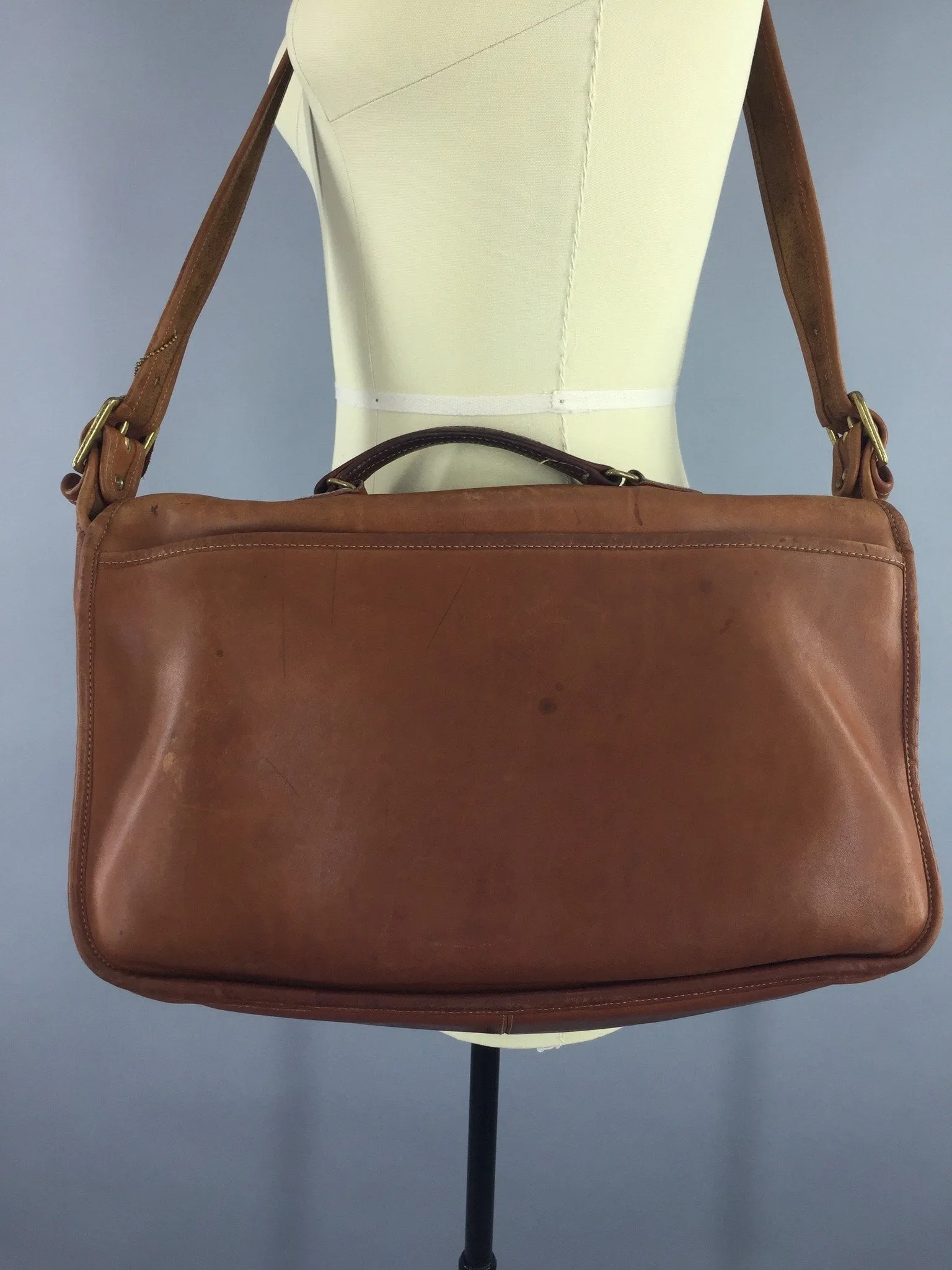 Vintage 1970s Coach Tan Leather Musette Messenger Bag