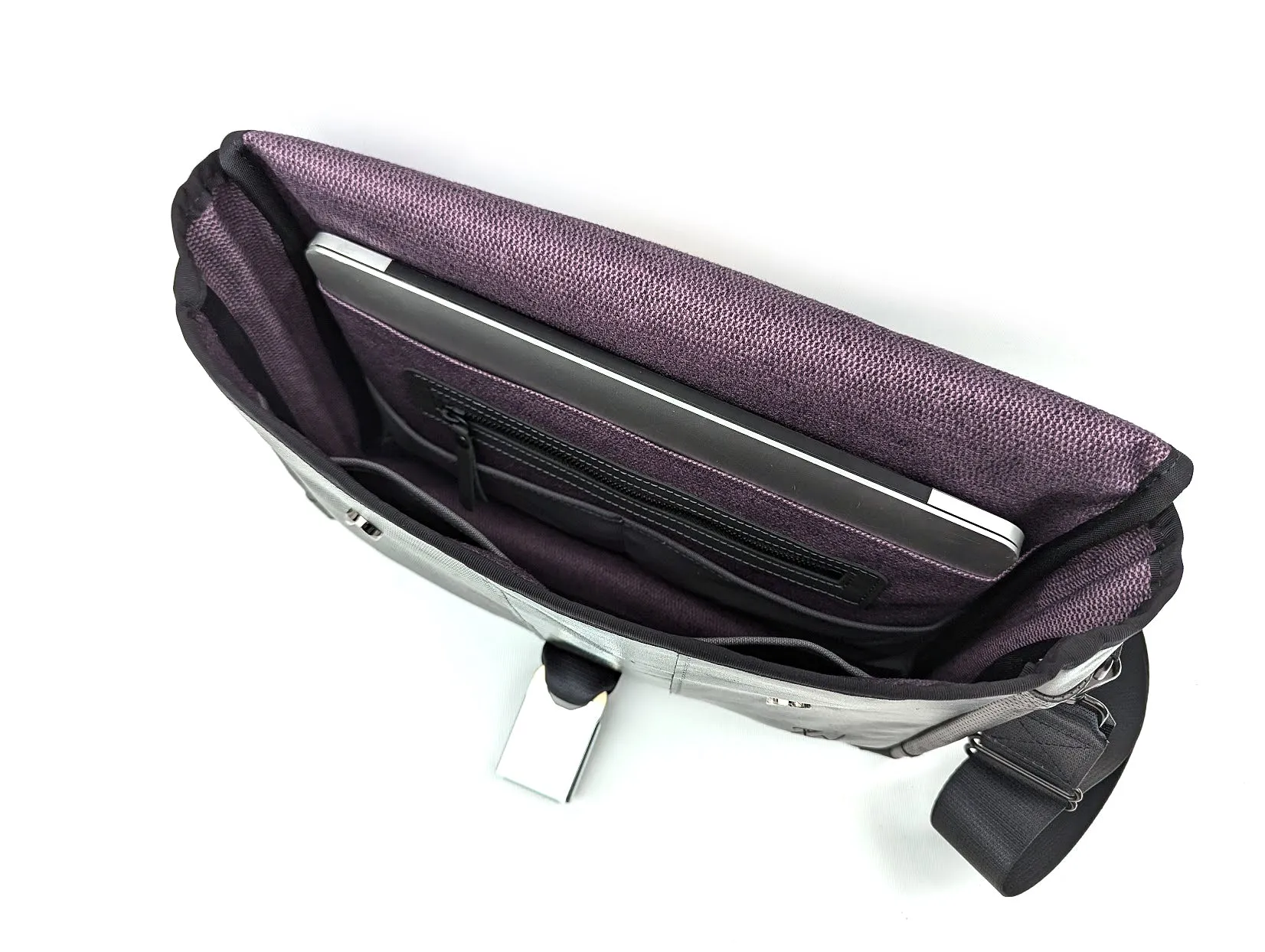 ZW Laptop Bag -  2003 Cadillac CTS
