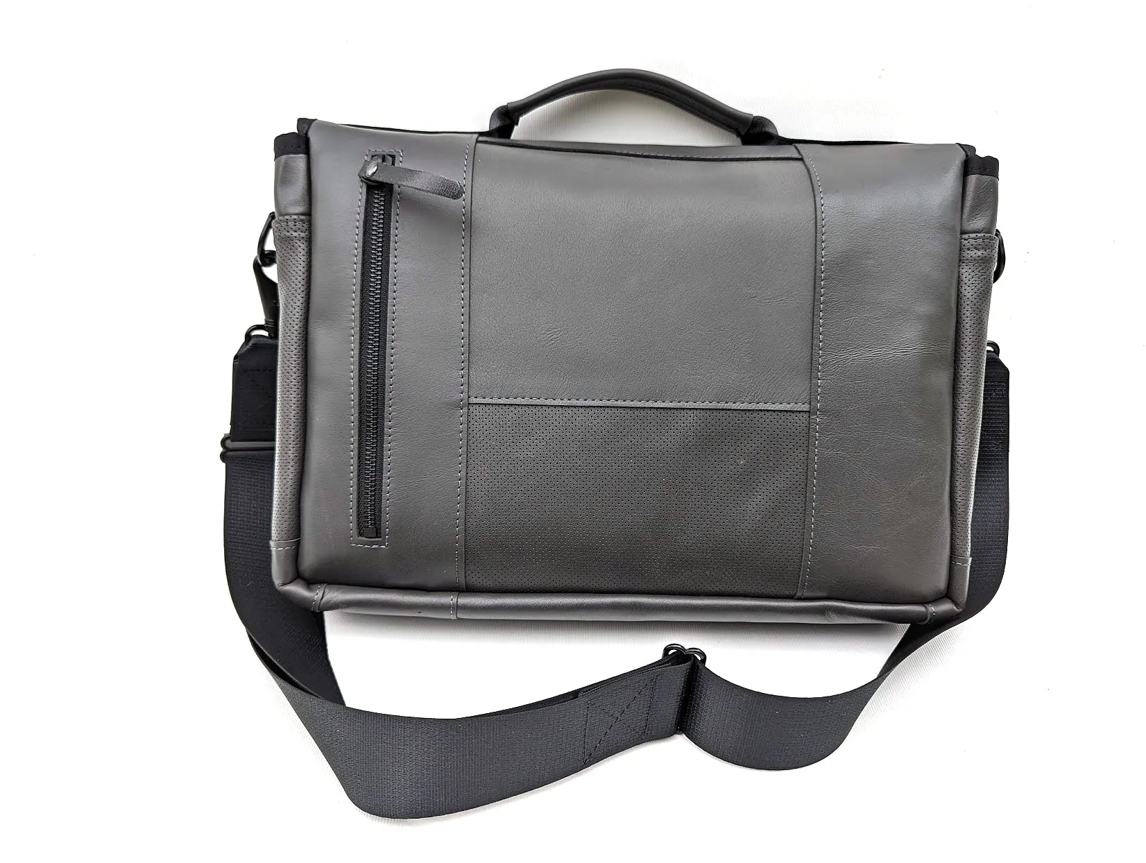 ZW Laptop Bag -  2003 Cadillac CTS